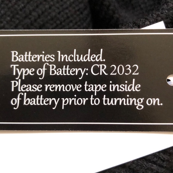 NWT LIGHT UP XMAS SWEATER MEDIUM BATTERY - Picture 6 of 6